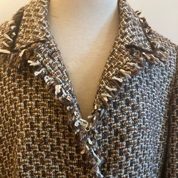 EUC Escada woman’s wool coat - Picture 4 of 9